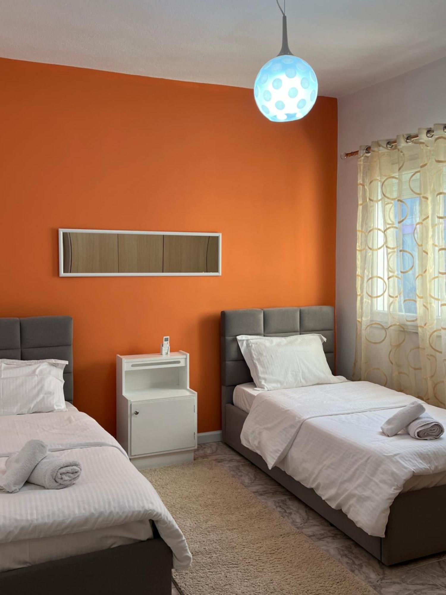 Vibrant & Central Tirana Oasis 外观 照片